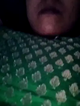 seXypiihu naked in live sex video chat