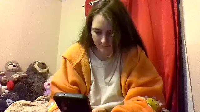 Snowbunnycake_131 naked in live sex video chat