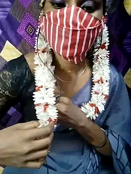 Tamil-deepthi naked in live sex video chat
