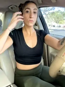 Tarotqueen naked in live sex video chat