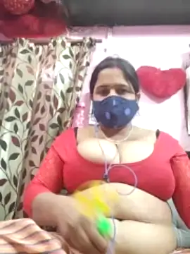 Tumharisundari naked in live sex video chat