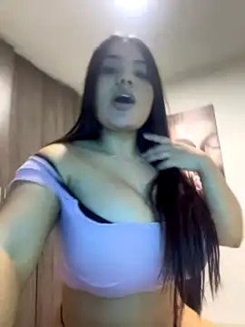 valeria2019hot naked in live sex video chat