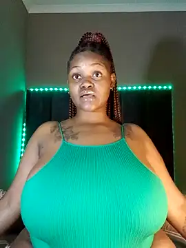 Yung-Missy naked in live sex video chat