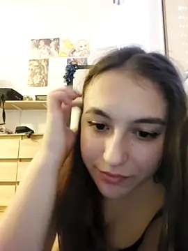 AlisiaKotik naked in live sex video chat