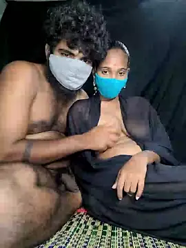 Blackberry0691 naked in live sex video chat