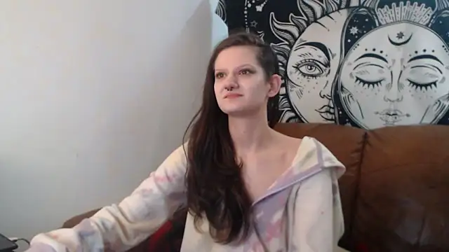 GoddessMorrigan naked in live sex video chat