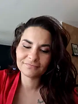 KatAluna naked in live sex video chat