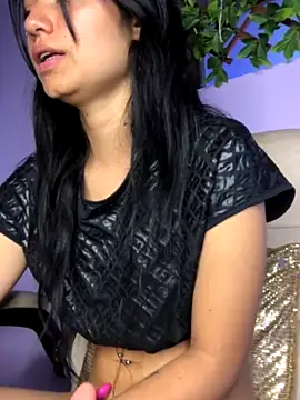 lalu_teen naked in live sex video chat
