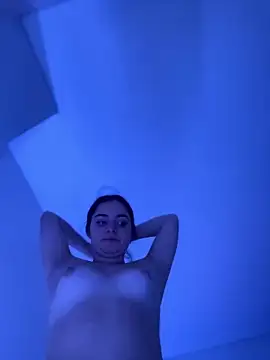 _lannie_ml naked in live sex video chat