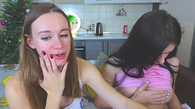 magical_fairies naked in live sex video chat