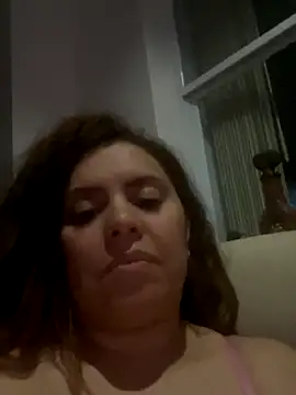 mamacitarica naked in live sex video chat