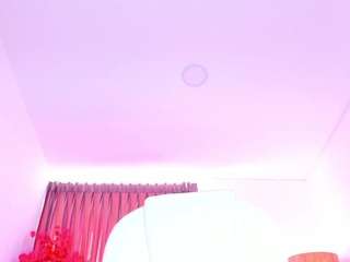 Renatta-boccelli on webcam for live free nude chat now