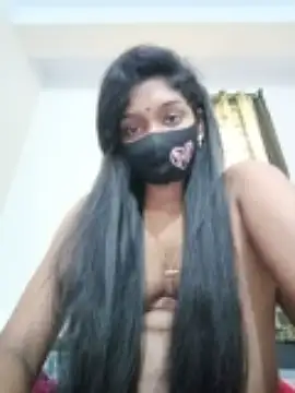 Sathi- naked in live sex video chat