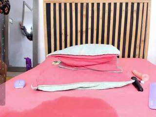 violetta-harris on webcam for live free nude chat now