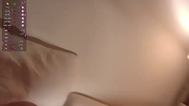 xoxoxjenn naked in live sex video chat