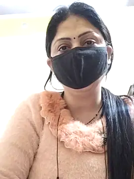 Yamini130 naked in live sex video chat