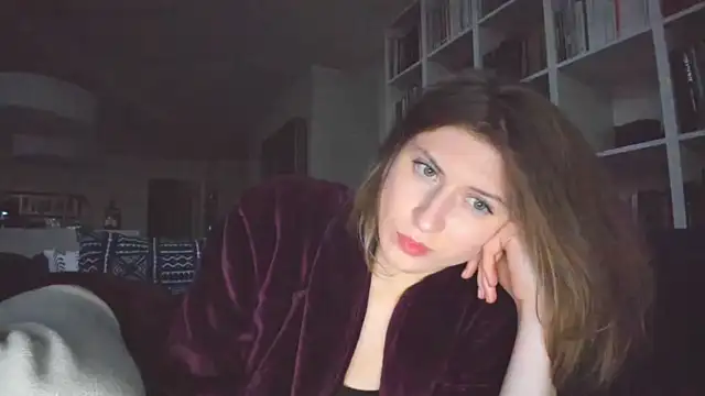 YUMIandbigWOLF naked in live sex video chat