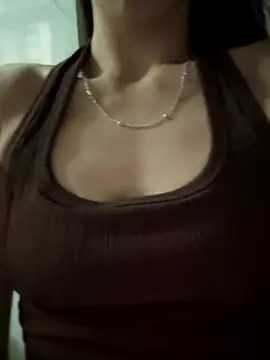 Baby-2k4 naked in live sex video chat