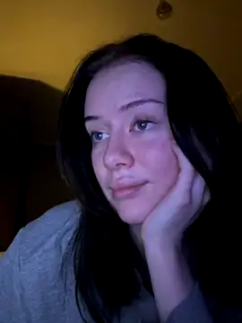 bbullyy naked in live sex video chat