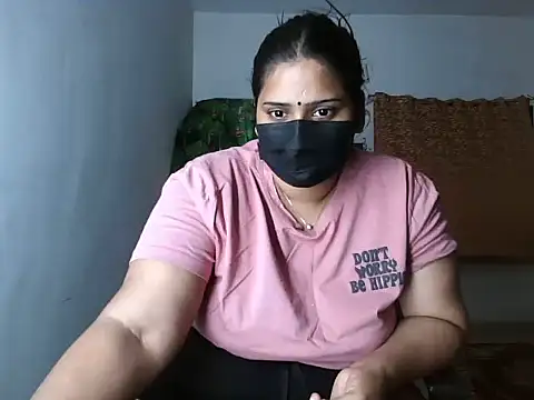 cutelady65 naked in live sex video chat