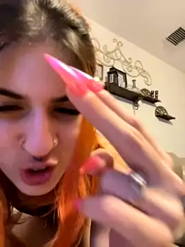 cutiepiemaryxx naked in live sex video chat