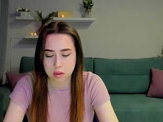 CyaraNiada on webcam for live free nude chat now