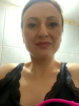 DanaBacardi naked in live sex video chat