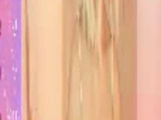 Deborah-7 on webcam for live free nude chat now