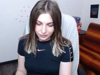 DianaLok on webcam for live free nude chat now