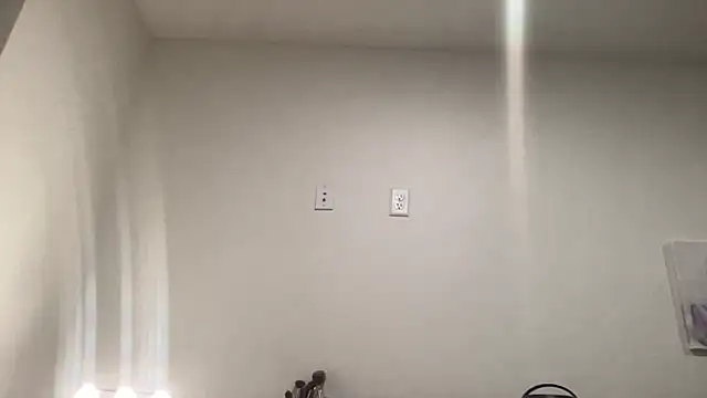 DizzySeas naked in live sex video chat