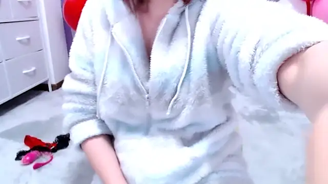 hotaru_chan naked in live sex video chat