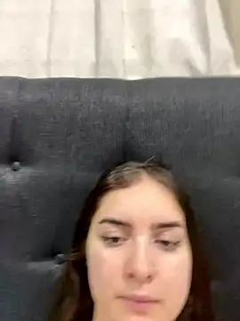 Im_Lannie naked in live sex video chat