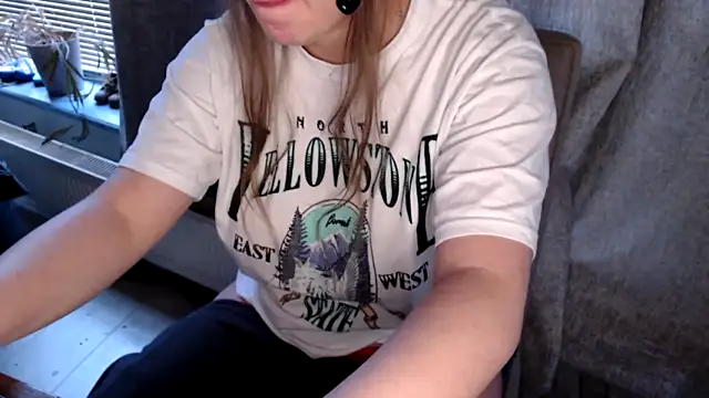 JesseJewel naked in live sex video chat