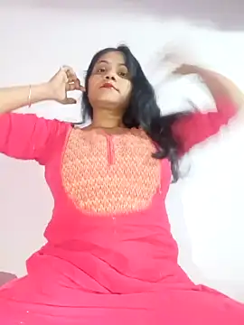 Lata_Bhabi naked in live sex video chat