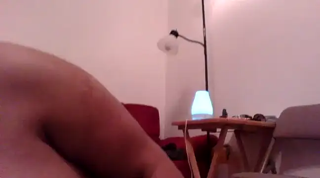 LillyStream30 naked in live sex video chat