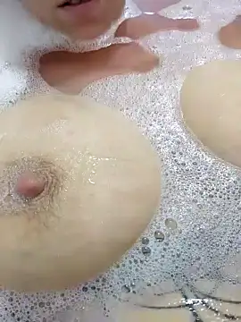Loona-Lexxington naked in live sex video chat