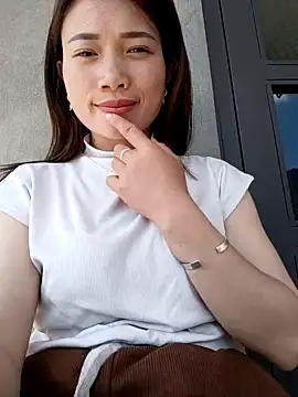lymayp naked in live sex video chat