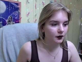 MargoLoran on webcam for live free nude chat now