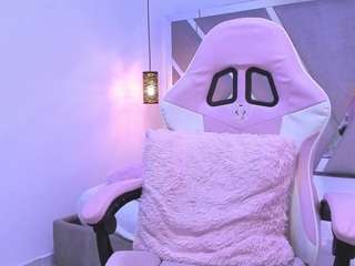 NathyBabe on webcam for live free nude chat now