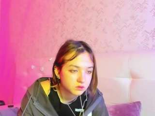 Nicky-godjo on webcam for live free nude chat now