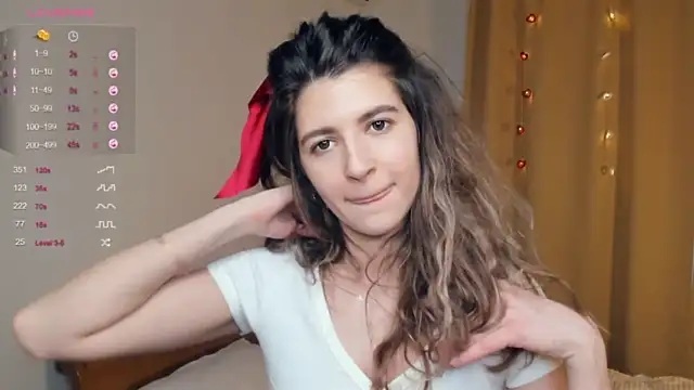OllyMaine naked in live sex video chat