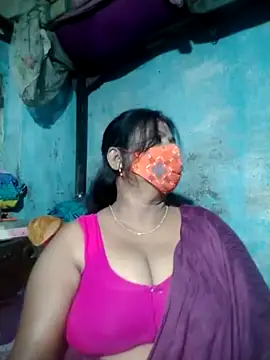 parioo7 naked in live sex video chat