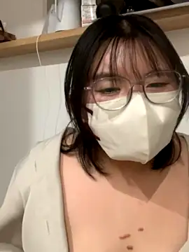 pochako_xl naked in live sex video chat