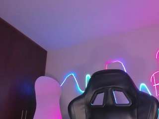 RoiseBonnet on webcam for live free nude chat now