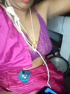 sexyremove naked in live sex video chat