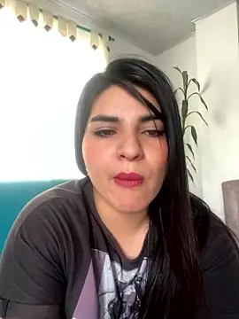 Tamara_Curvy naked in live sex video chat
