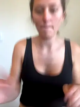triple34D naked in live sex video chat