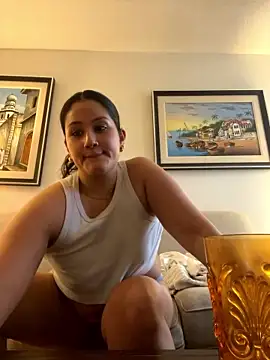 xLailaxx naked in live sex video chat