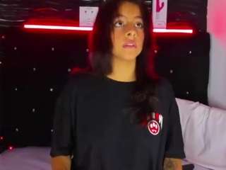 andromeeda on webcam for live free nude chat now