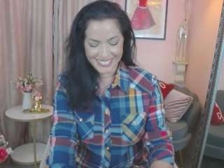 Anelissareys on webcam for live free nude chat now